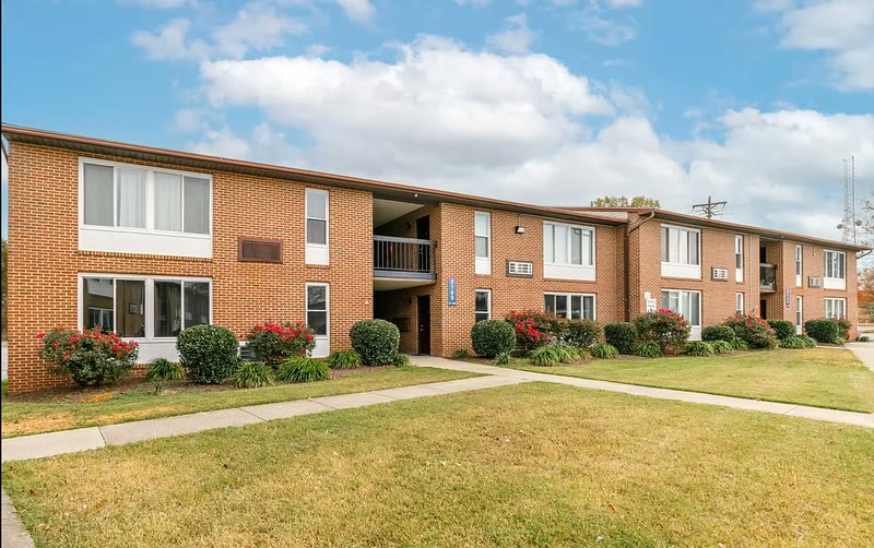 Crain Flats in Waldorf, Maryland